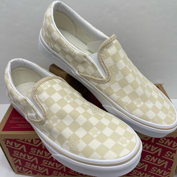 Vans WMNS Classic Slip-On
Checkerboard Stars Tan
VN000CT5JM9 Sneakers - Picture 6 of 16